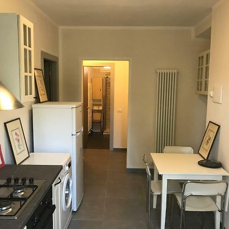 Alloggio Ideale Per 5 Terre E Per Via Francigena Apartment Sarzana Exterior photo