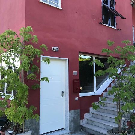 Alloggio Ideale Per 5 Terre E Per Via Francigena Apartment Sarzana Exterior photo